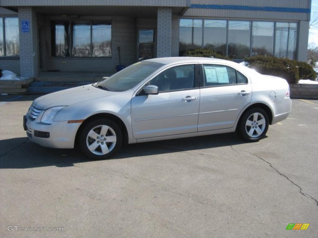 Silver Birch Metallic Ford Fusion