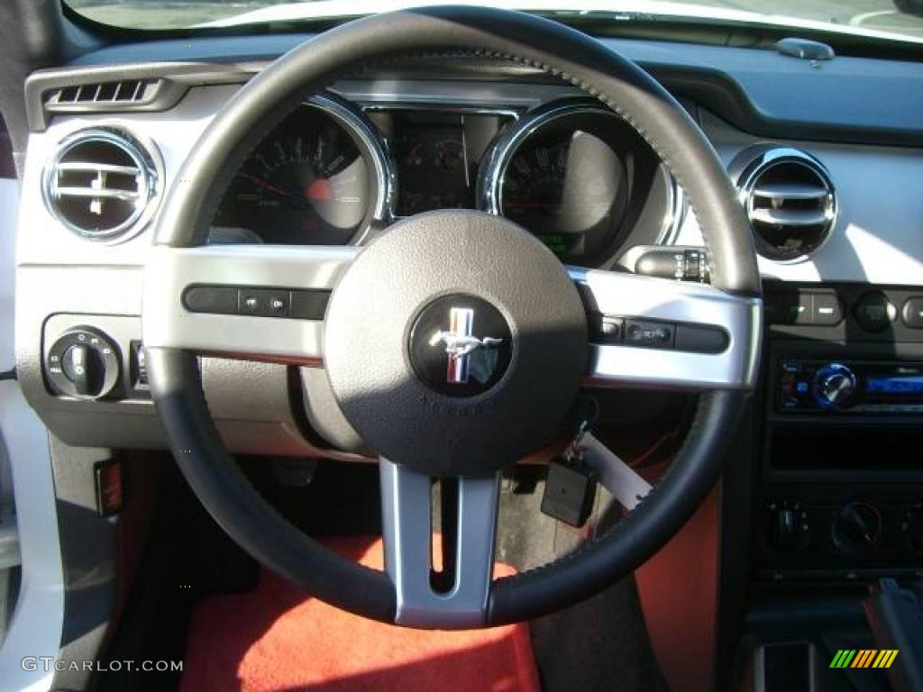 2005 Mustang GT Premium Coupe - Performance White / Red Leather photo #42