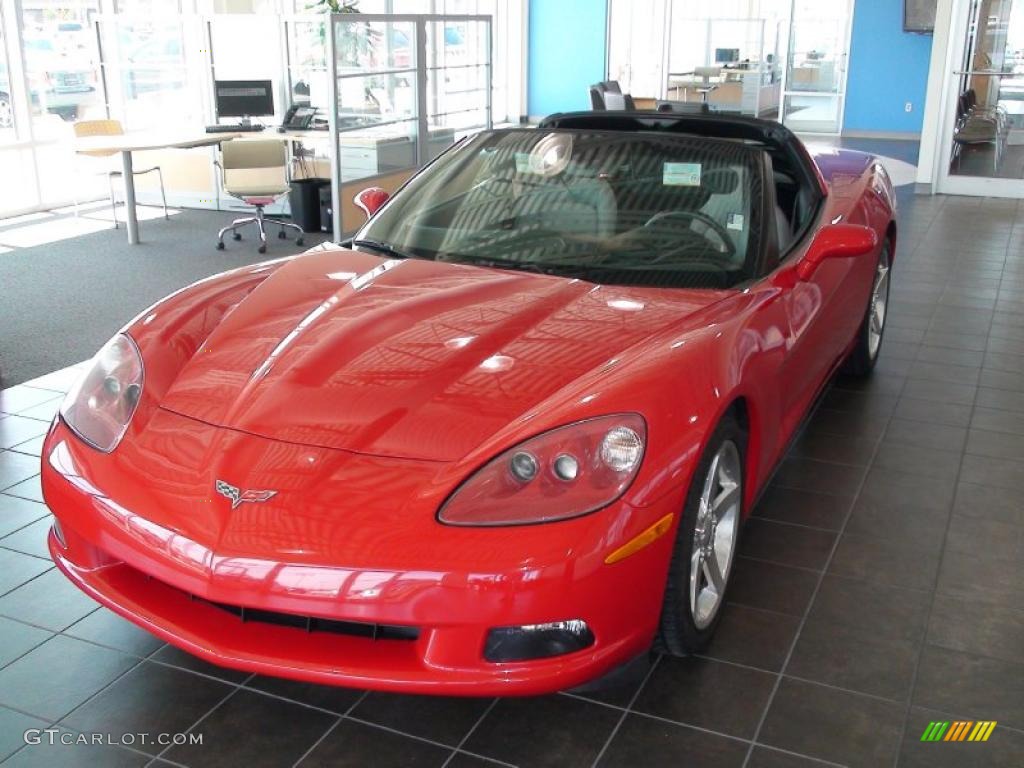 2005 Corvette Coupe - Precision Red / Cashmere photo #1