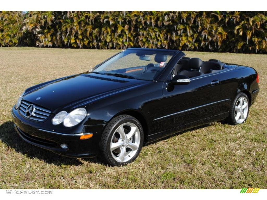 Black Mercedes-Benz CLK