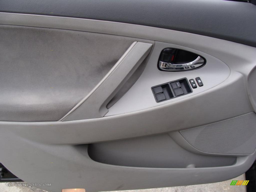 2007 Camry LE V6 - Black / Dark Charcoal photo #9