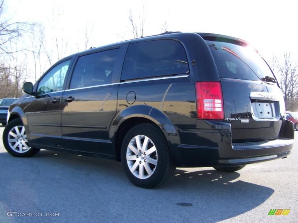 2008 Town & Country Touring - Brilliant Black Crystal Pearlcoat / Medium Slate Gray/Light Shale photo #3