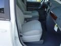 2009 Stone White Chrysler Town & Country LX  photo #18