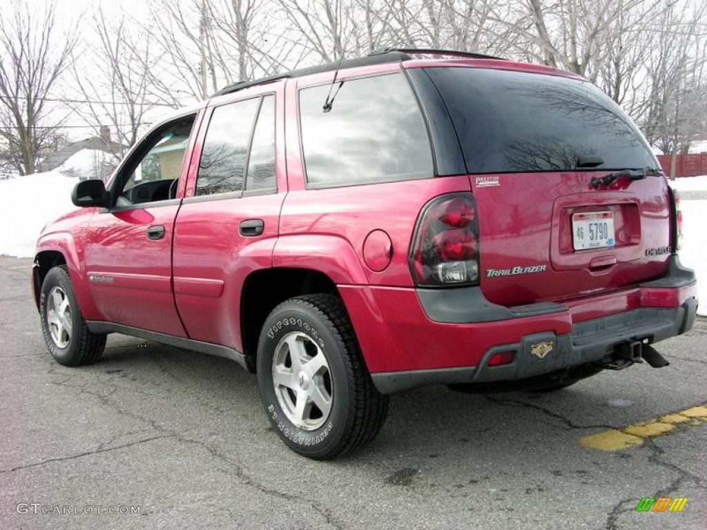 2003 TrailBlazer LT 4x4 - Majestic Red Metallic / Dark Pewter photo #3