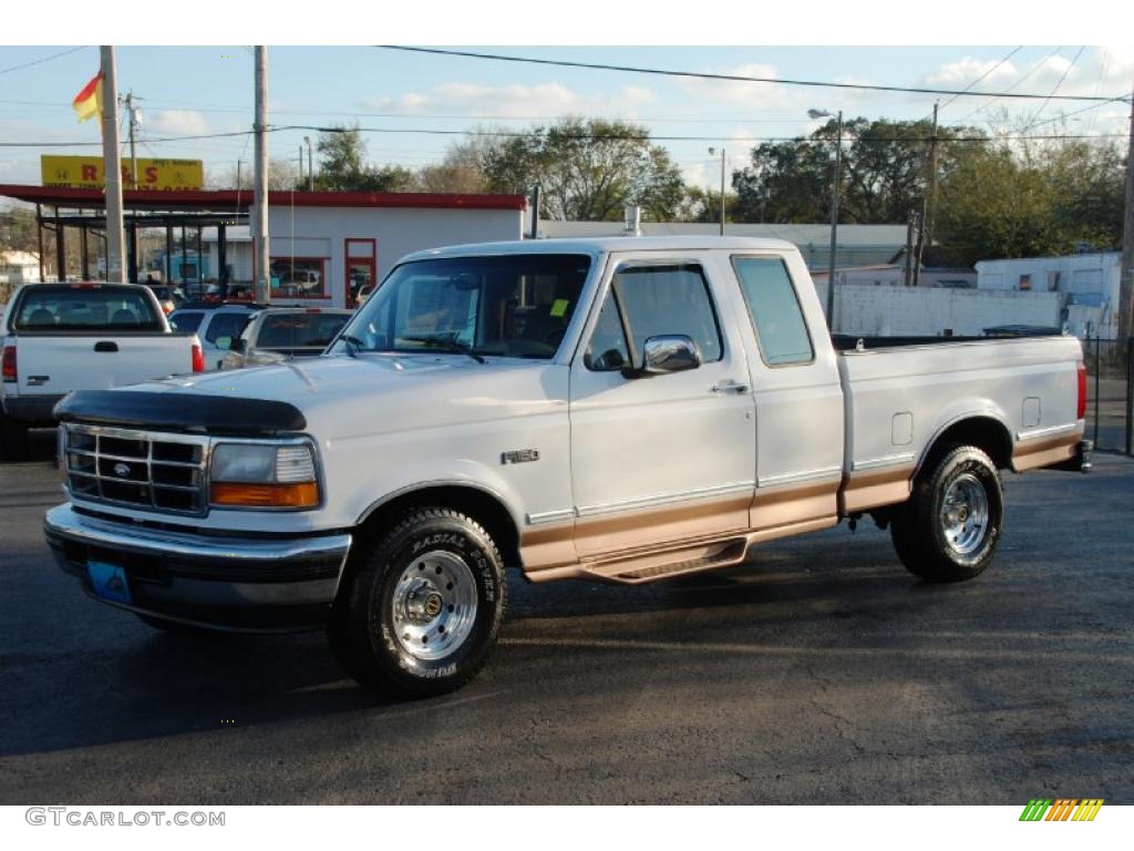 1995 F150 Eddie Bauer Extended Cab - Colonial White / Beige photo #2