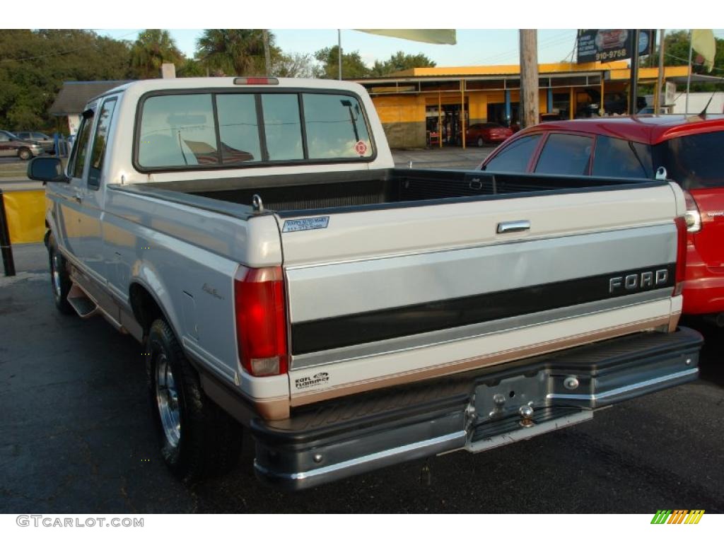 1995 F150 Eddie Bauer Extended Cab - Colonial White / Beige photo #16