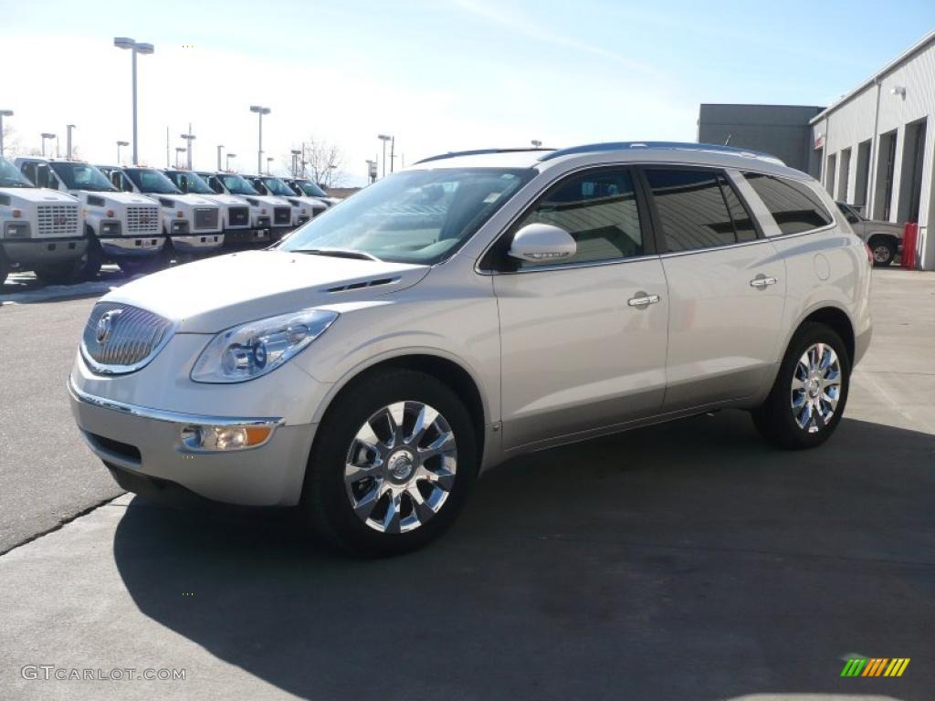 2010 Enclave CXL AWD - White Diamond Tricoat / Cashmere/Cocoa photo #3