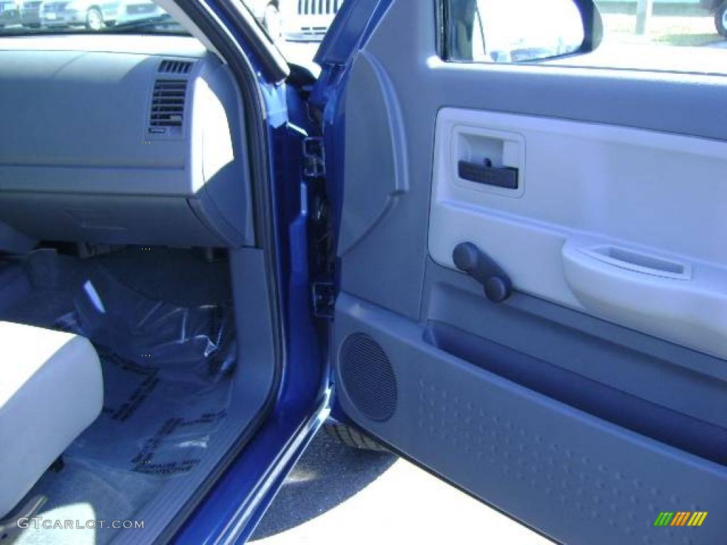2006 Dakota ST Quad Cab - Atlantic Blue Pearl / Medium Slate Gray photo #18