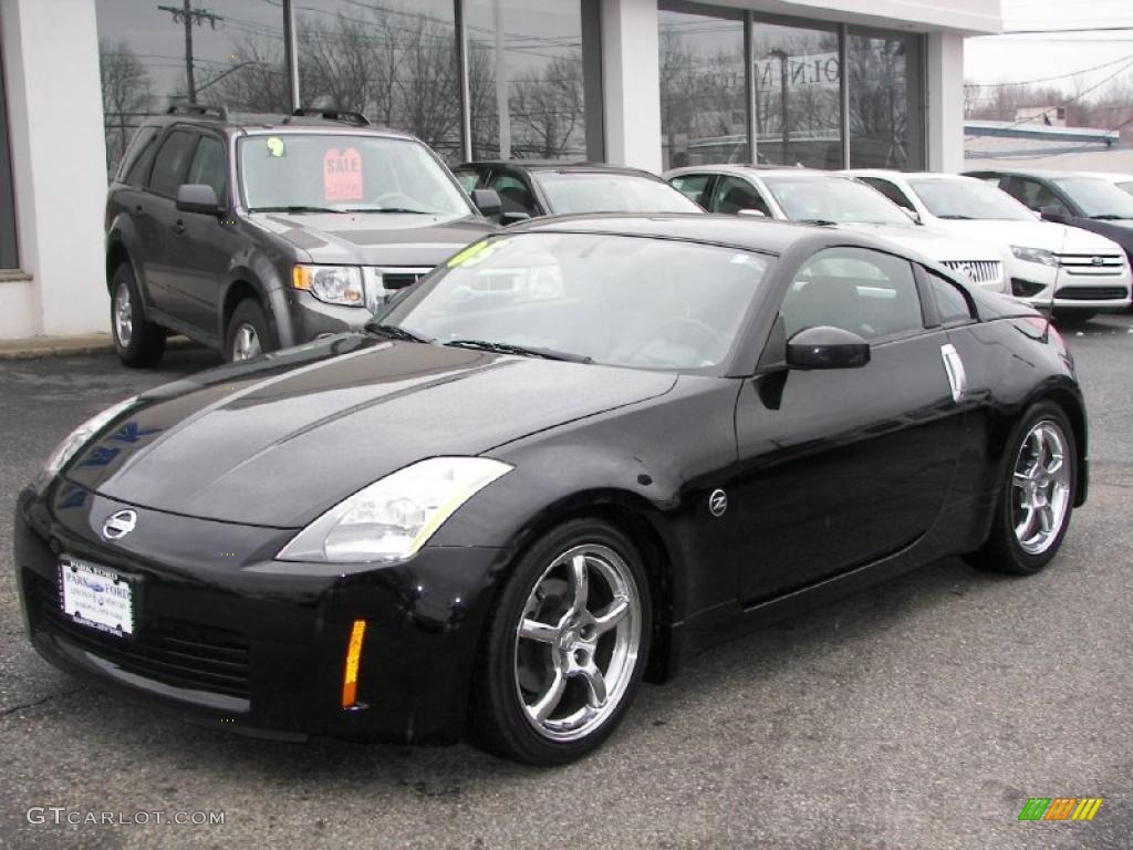 2005 350Z Touring Coupe - Super Black / Charcoal photo #1