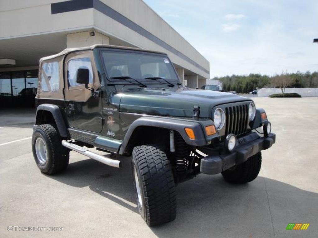 1998 Wrangler Sahara 4x4 - Moss Green Pearl / Green/Khaki photo #1