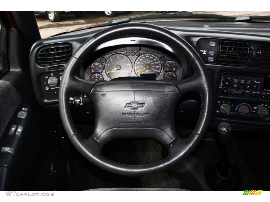 1998 Blazer LS 4x4 - Apple Red / Graphite photo #8