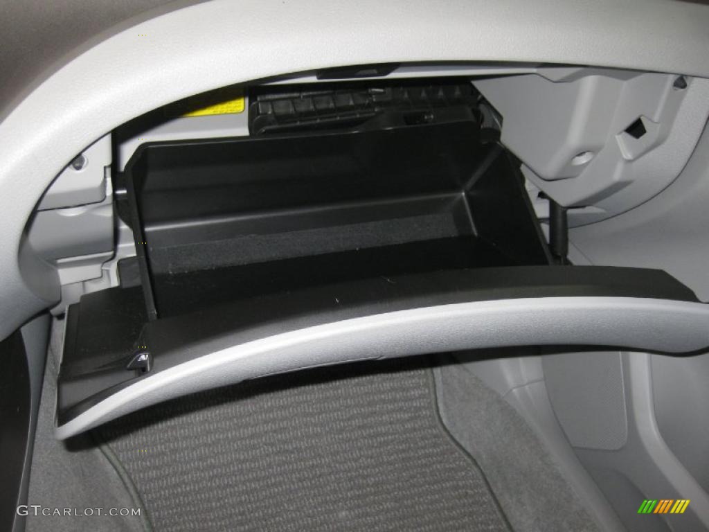 2009 Forester 2.5 X - Obsidian Black Pearl / Platinum photo #21