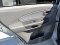 2007 Platinum Metallic Hyundai Tucson GLS  photo #31