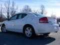 Stone White - Avenger SXT Photo No. 4