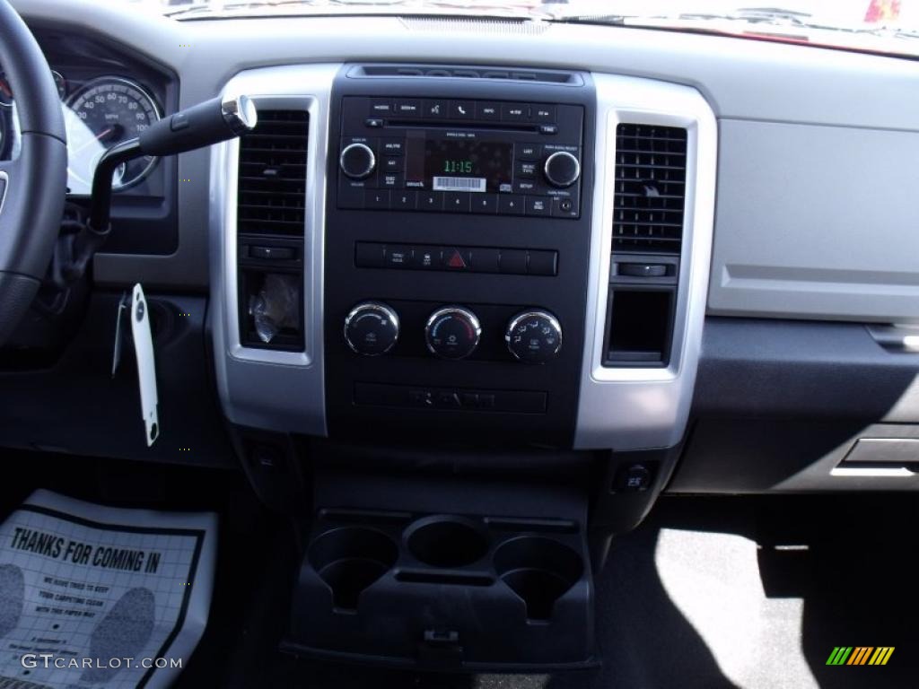 2010 Ram 1500 SLT Quad Cab - Flame Red / Dark Slate/Medium Graystone photo #11