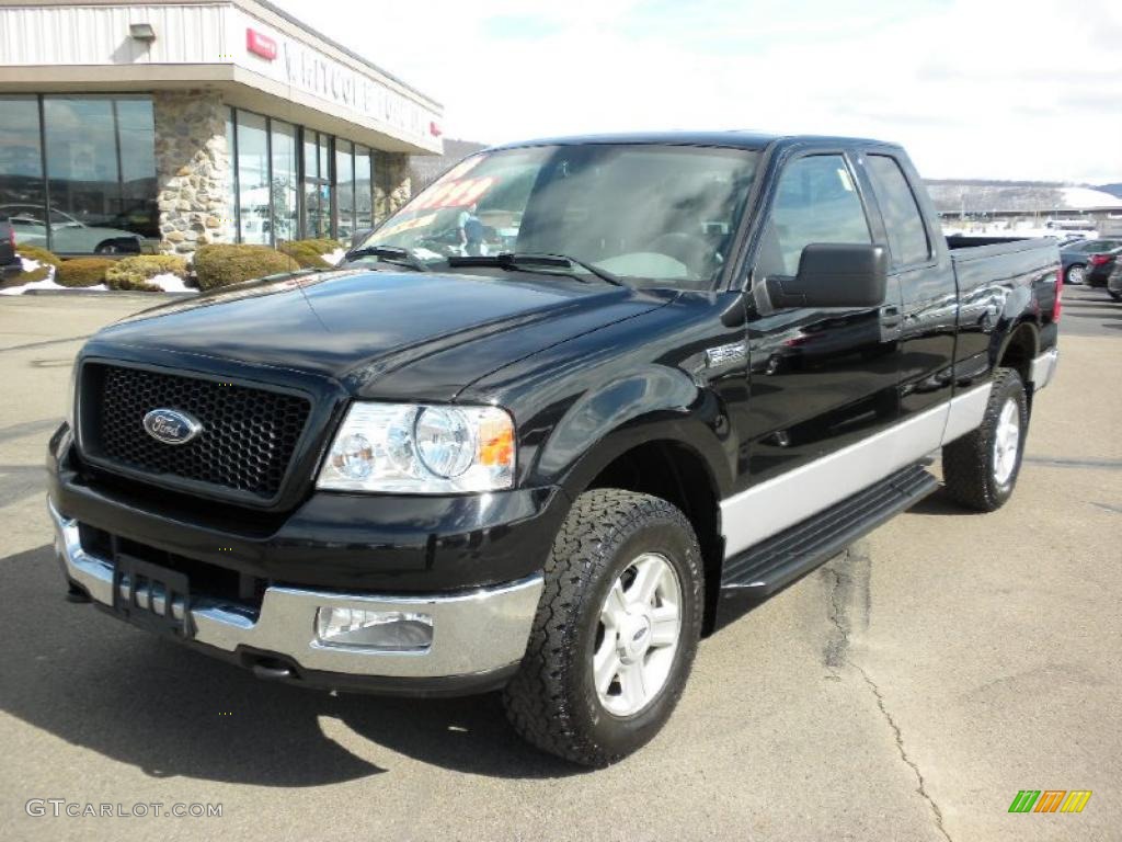 2004 F150 XLT SuperCab 4x4 - Black / Dark Flint photo #2