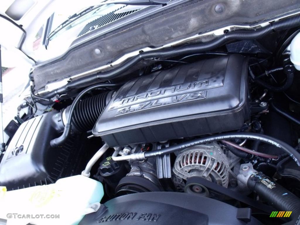 2005 Ram 1500 Laramie Quad Cab - Bright White / Dark Slate Gray photo #29