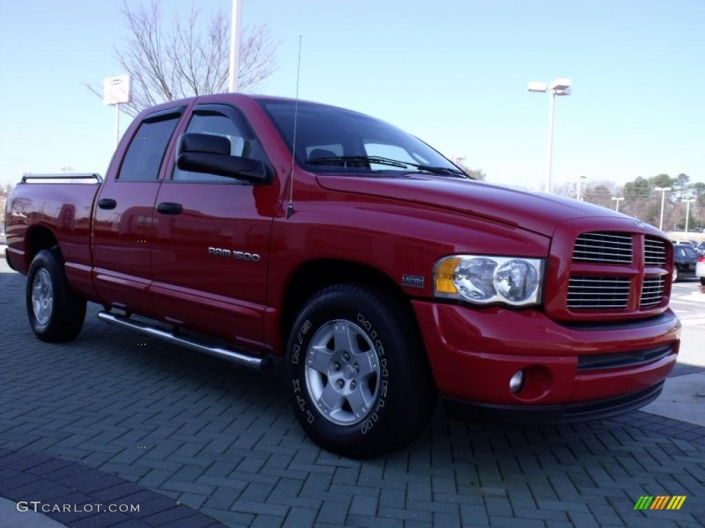 2004 Ram 1500 Laramie Quad Cab - Flame Red / Dark Slate Gray photo #6