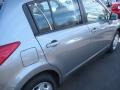 Magnetic Gray - Versa 1.8 S Hatchback Photo No. 5