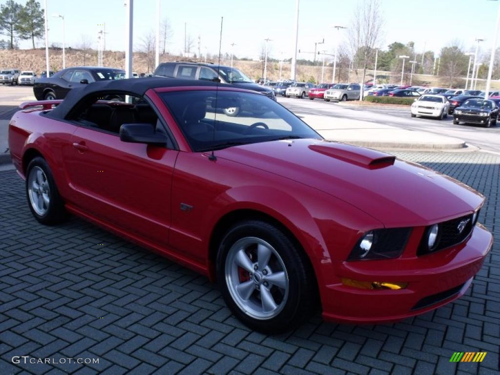 2007 Mustang GT Premium Convertible - Torch Red / Charcoal photo #21