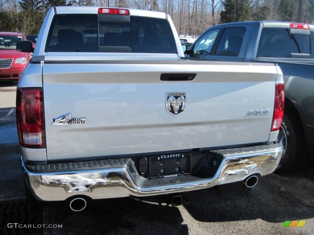 2010 Ram 1500 Big Horn Crew Cab 4x4 - Bright Silver Metallic / Dark Slate/Medium Graystone photo #4