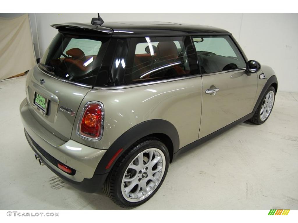 2007 Cooper S Hardtop - Pure Silver Metallic / Rooster Red/Carbon Black photo #6