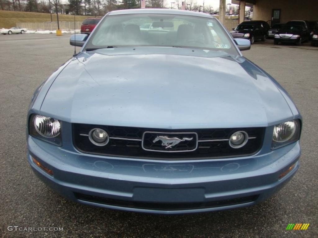 2007 Mustang V6 Premium Coupe - Vista Blue Metallic / Light Graphite photo #3