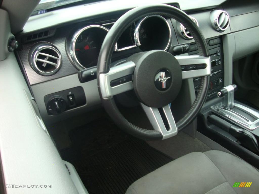 2007 Mustang V6 Premium Coupe - Vista Blue Metallic / Light Graphite photo #11