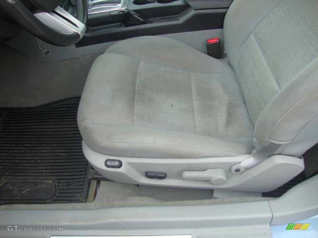 2007 Mustang V6 Premium Coupe - Vista Blue Metallic / Light Graphite photo #15