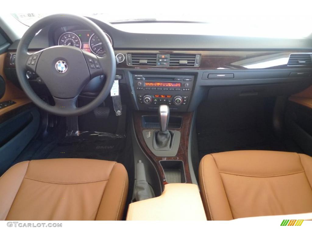 2010 3 Series 328i xDrive Sedan - Black Sapphire Metallic / Saddle Brown Dakota Leather photo #36