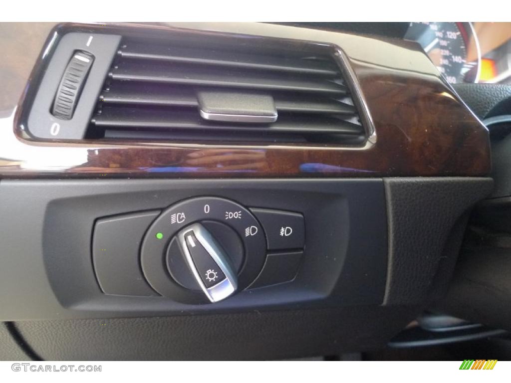 2010 3 Series 328i xDrive Sedan - Black Sapphire Metallic / Saddle Brown Dakota Leather photo #44