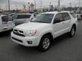 Natural White - 4Runner SR5 Photo No. 1