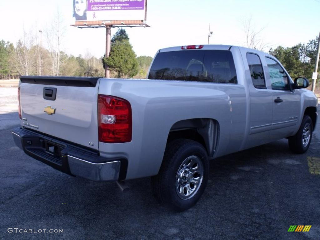 2010 Silverado 1500 LS Extended Cab - Sheer Silver Metallic / Dark Titanium photo #5