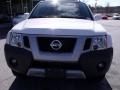 2010 Avalanche White Nissan Xterra SE  photo #8