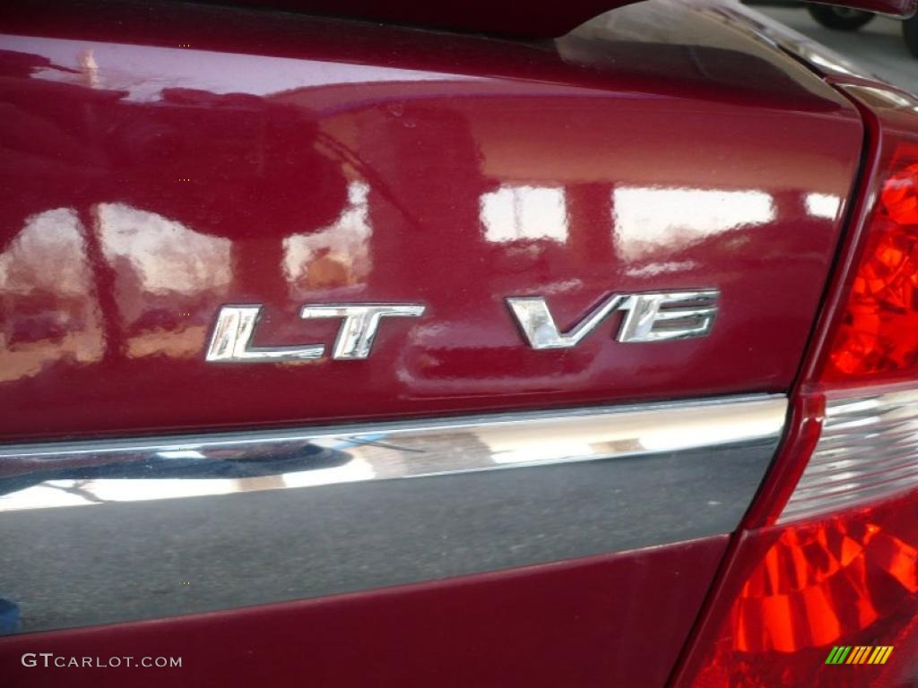 2004 Malibu LT V6 Sedan - Sport Red Metallic / Neutral photo #13
