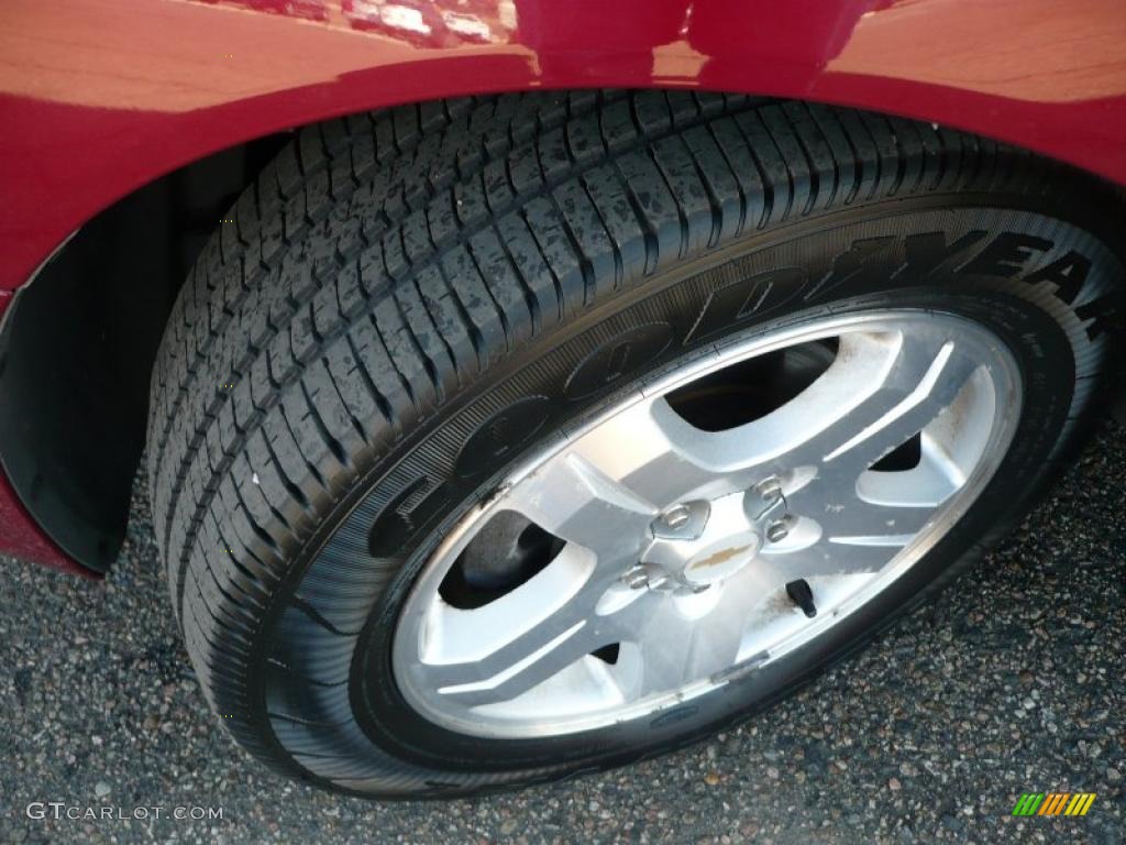 2004 Malibu LT V6 Sedan - Sport Red Metallic / Neutral photo #21