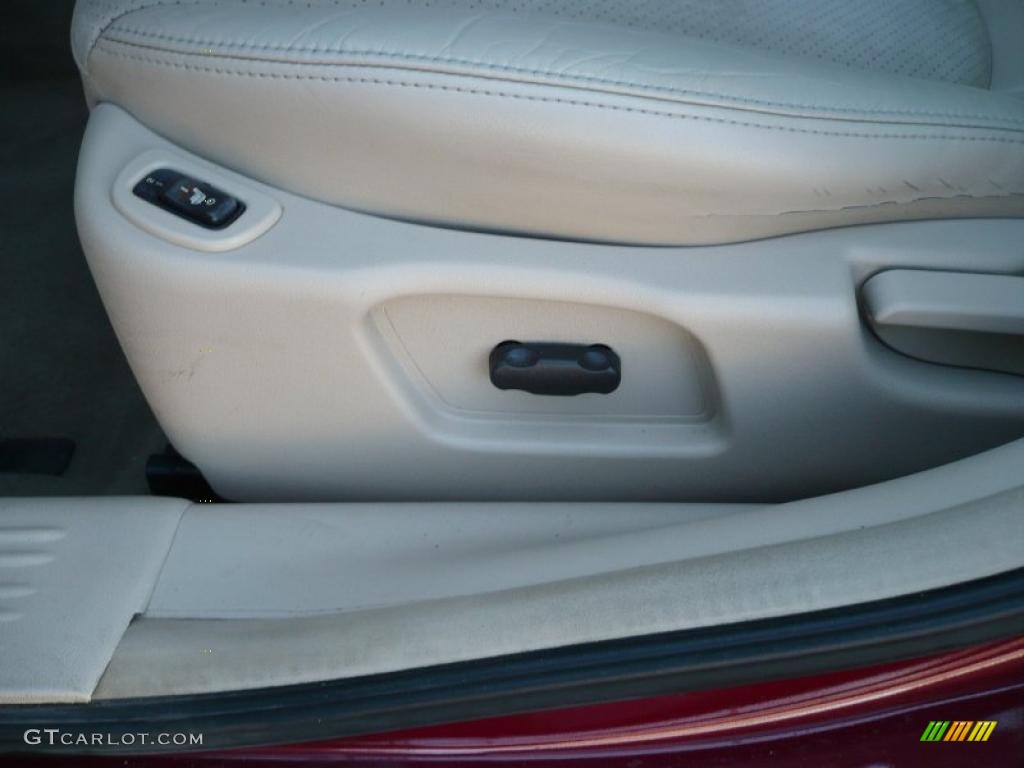 2004 Malibu LT V6 Sedan - Sport Red Metallic / Neutral photo #22