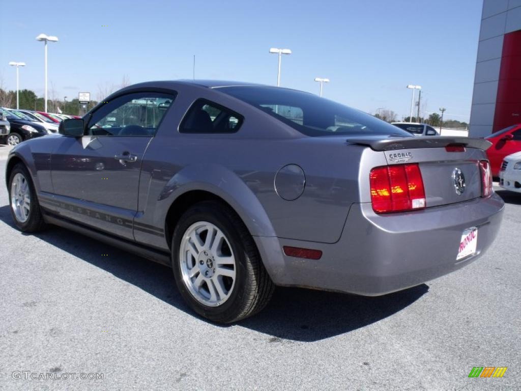2007 Mustang V6 Premium Coupe - Tungsten Grey Metallic / Black/Dove Accent photo #3