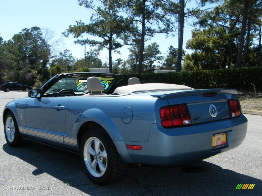 2007 Mustang V6 Premium Convertible - Windveil Blue Metallic / Medium Parchment photo #15