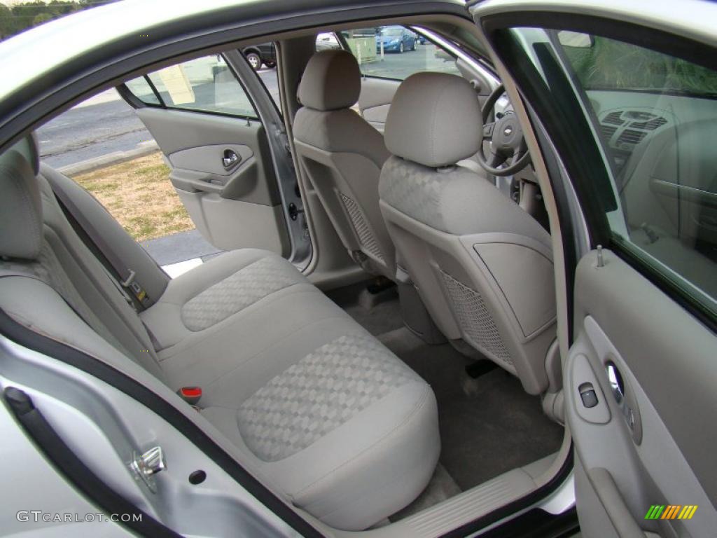 2005 Malibu LS V6 Sedan - Galaxy Silver Metallic / Gray photo #16