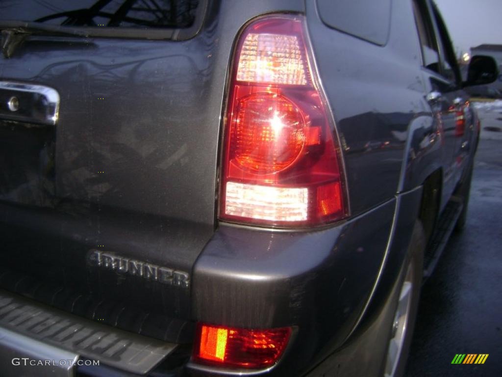 2004 4Runner SR5 4x4 - Galactic Gray Mica / Stone photo #17
