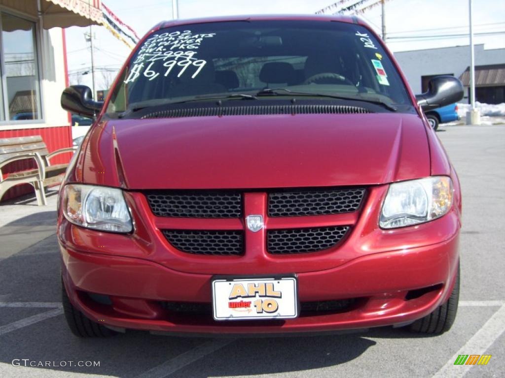 2002 Grand Caravan Sport - Inferno Red Pearl / Taupe photo #3