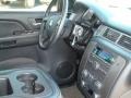 2007 Graystone Metallic Chevrolet Avalanche LS  photo #26