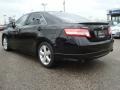 Black - Camry SE Photo No. 4