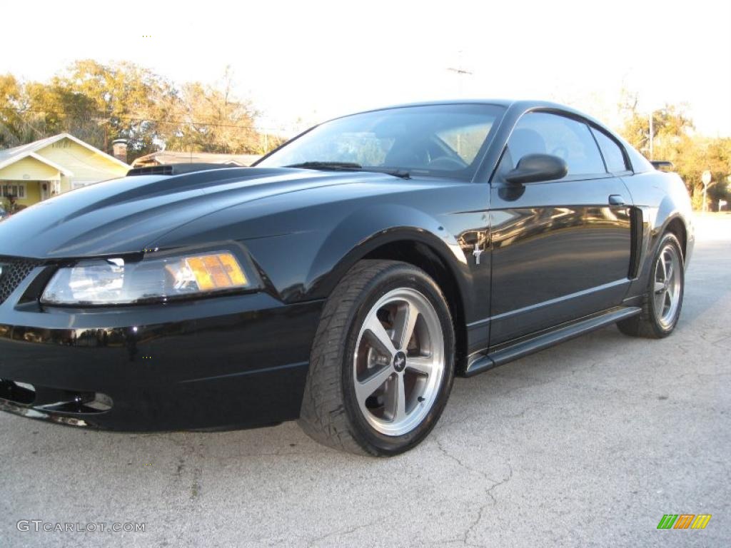 2003 Mustang Mach 1 Coupe - Black / Dark Charcoal photo #4