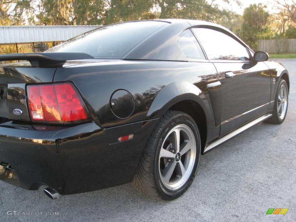 2003 Mustang Mach 1 Coupe - Black / Dark Charcoal photo #10