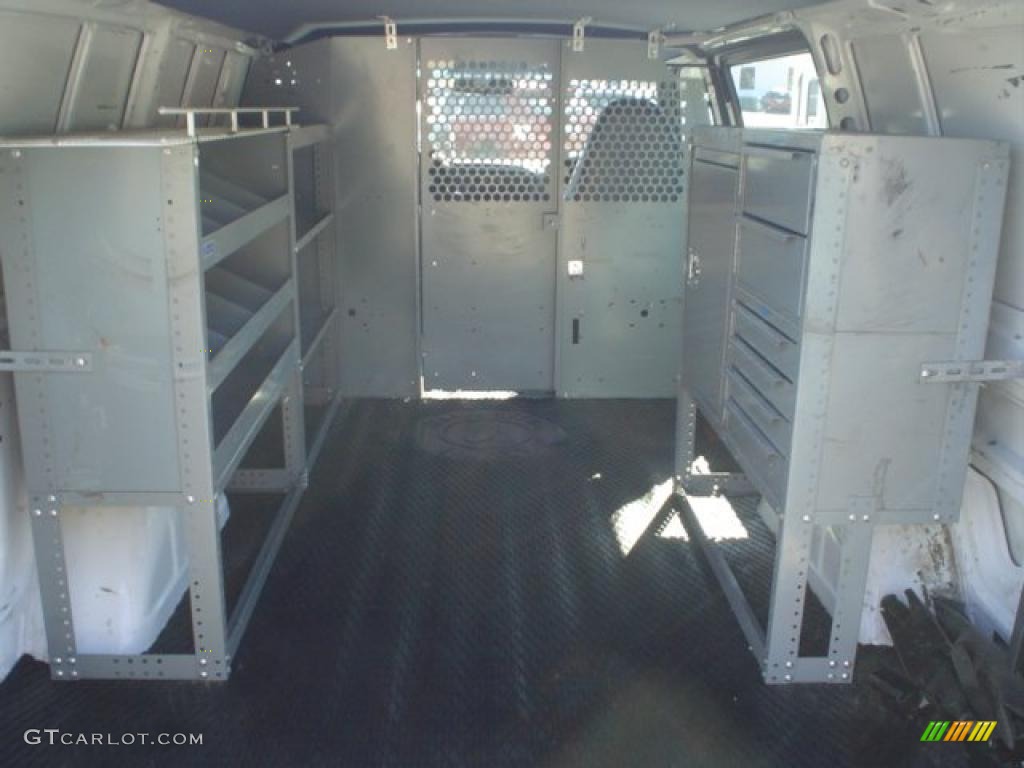 1999 Astro Cargo Van - Ivory White / Gray photo #14