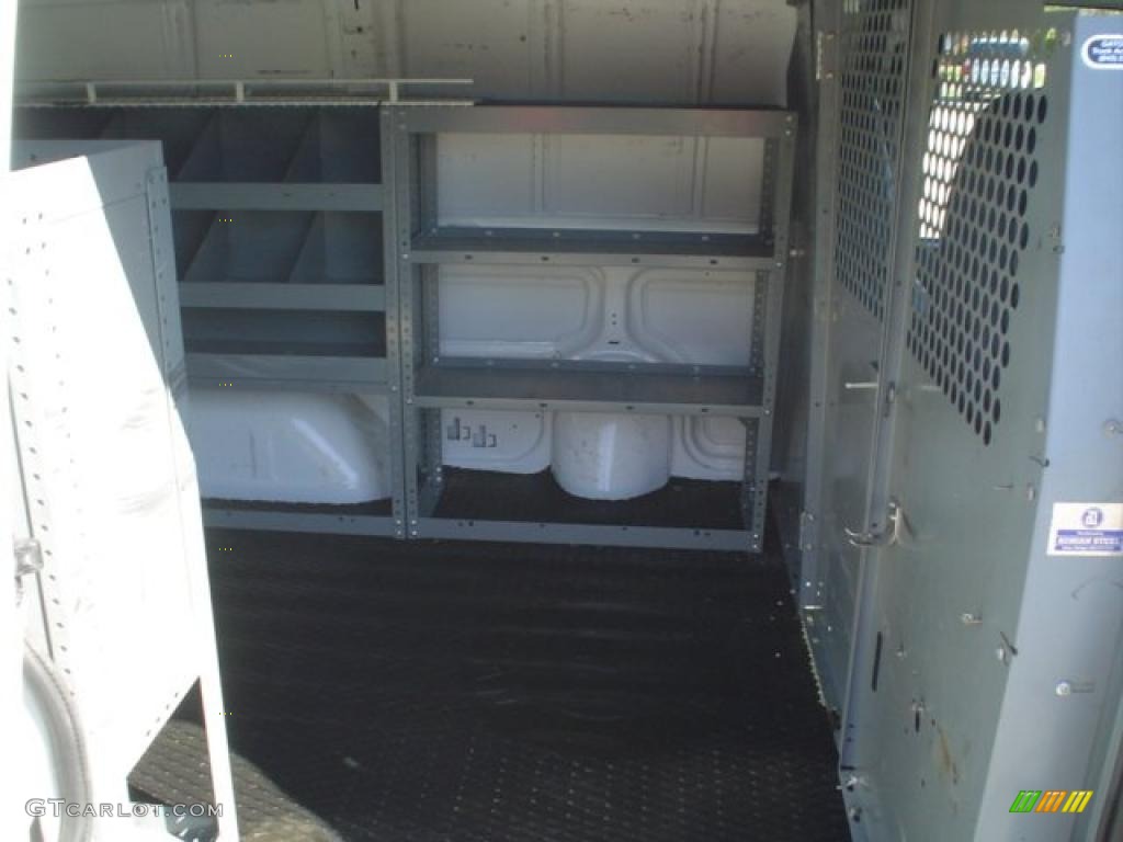1999 Astro Cargo Van - Ivory White / Gray photo #15