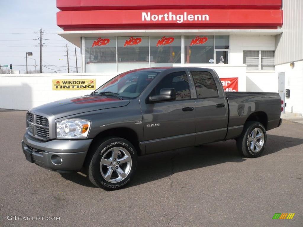 Mineral Gray Metallic Dodge Ram 1500