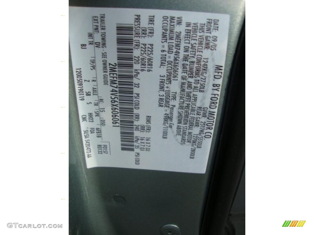 2006 Grand Marquis GS - Light Tundra Metallic / Light Camel photo #35